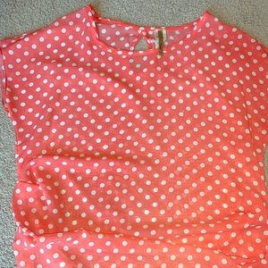Pink polka dot short sleeved top